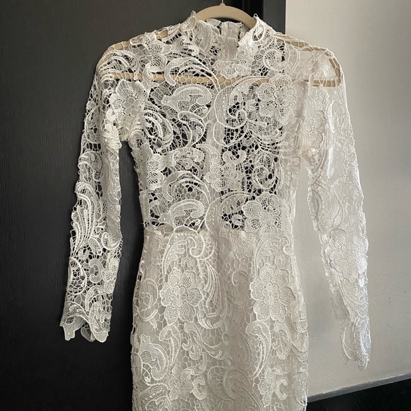 White lace mini dress | Bridal and Engagement Party | Bachelorette 😍 Nasty Gal - Picture 2 of 7